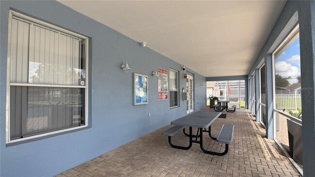 Building Photo - 732 Casterton Cir