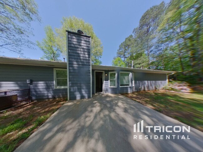 Building Photo - 125 Heritage Way