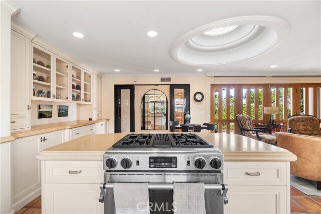 Building Photo - 28303 Golden Meadow Dr