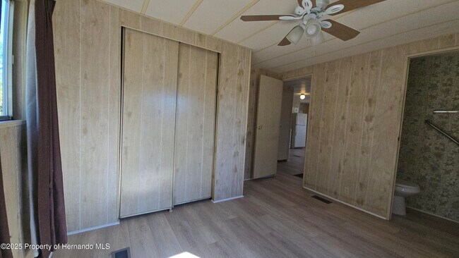 Building Photo - 8229 Green Ct