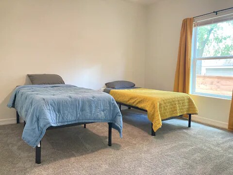 Building Photo - 8110 Helmers St