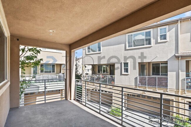 Building Photo - 715 Mystic Topaz Loop