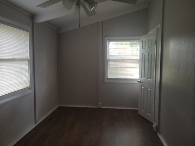 Building Photo - 2161 Bingham Dr