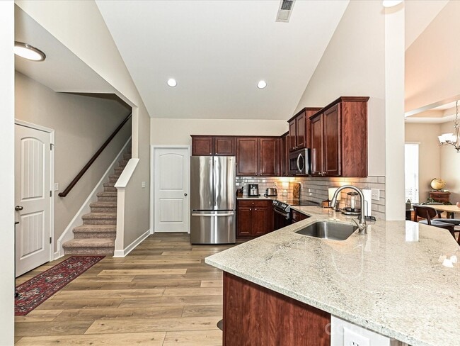 Building Photo - 17405 Caldwell Track Dr