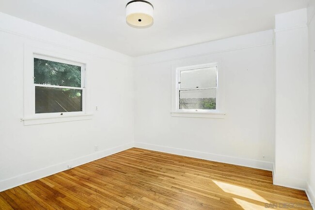 Building Photo - 4524 Maryland Ct