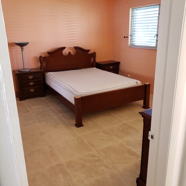 Bedroom - 1420 Atlantic Shores Blvd