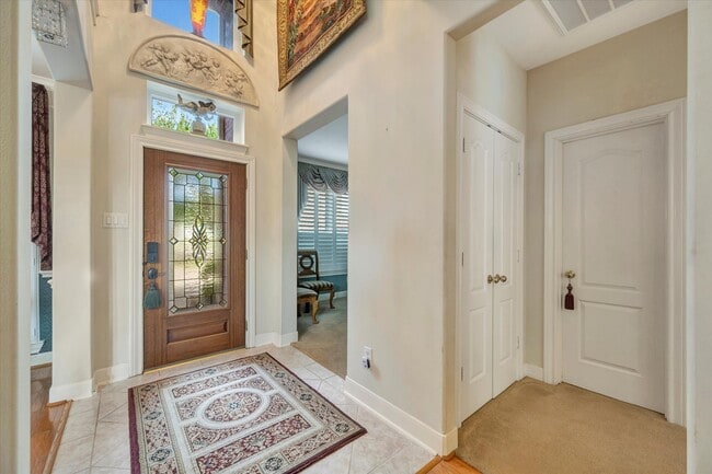 Building Photo - 1639 Lakeside Enclave Dr