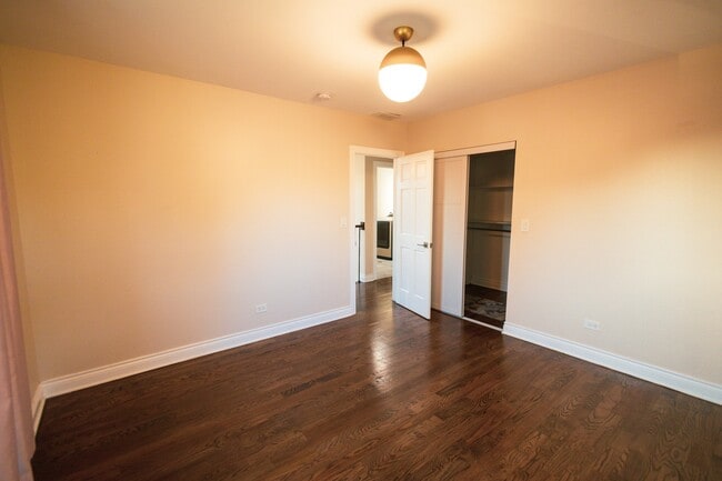 Building Photo - 7916 McVicker Ave