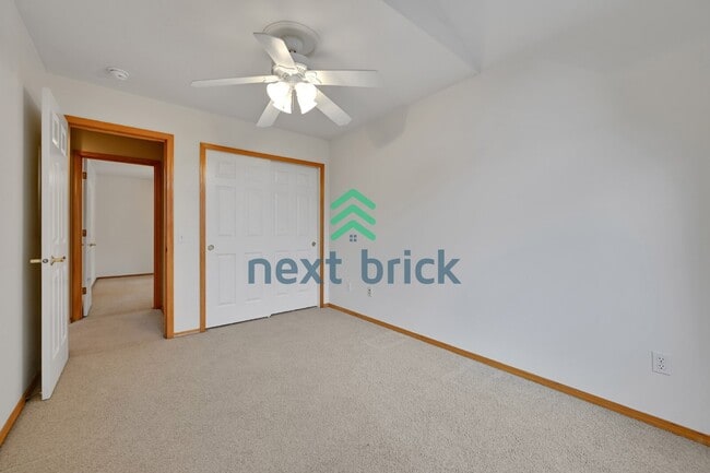 Building Photo - Spacious 4-Bedroom Retreat in Bothell with 2.5 Baths and 2454 Sq Ft of Comfort!