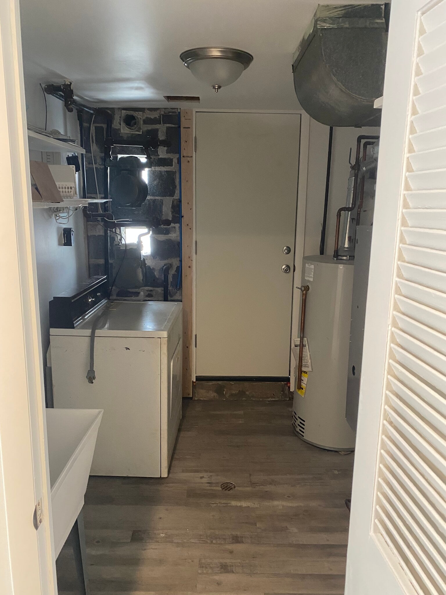 Building Photo - 10112 Verree Rd