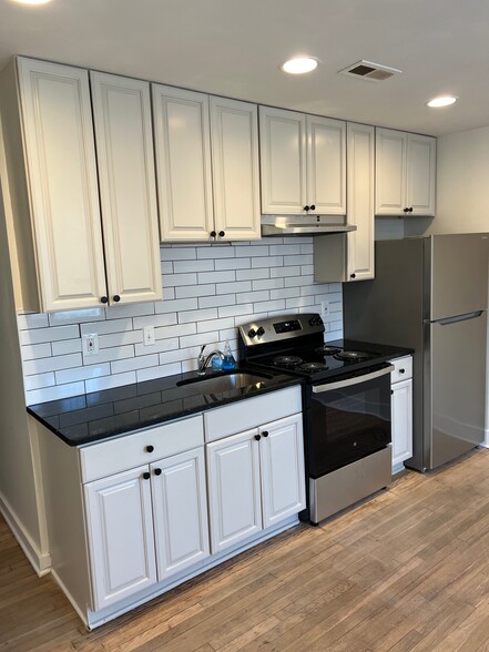 Kitchen - 1322 T St SE