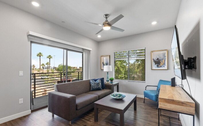 Building Photo - 475 N 9th St