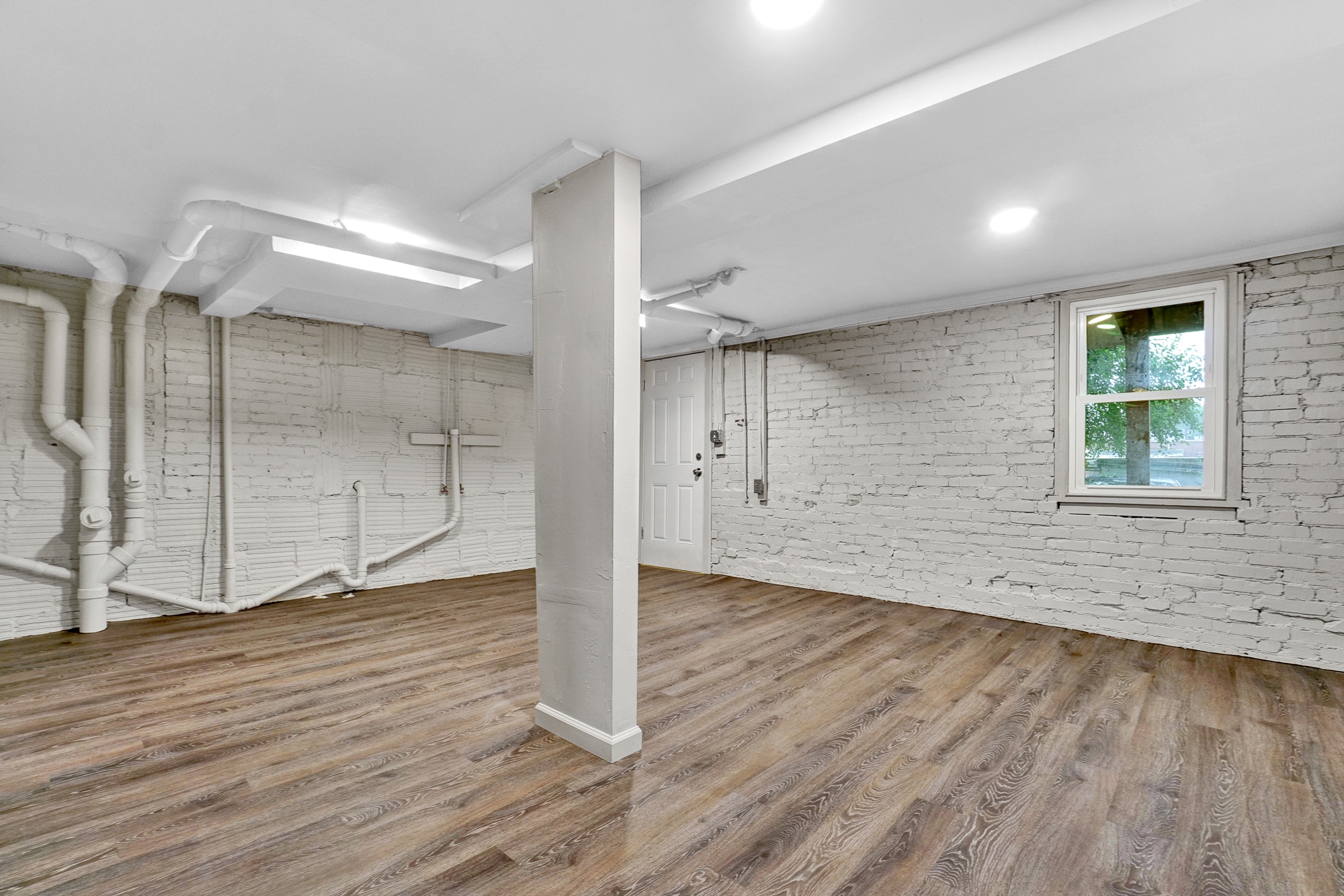 Building Photo - 27 S Jefferson St