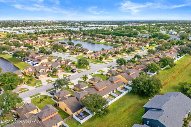 Building Photo - 1030 Luminary Cir