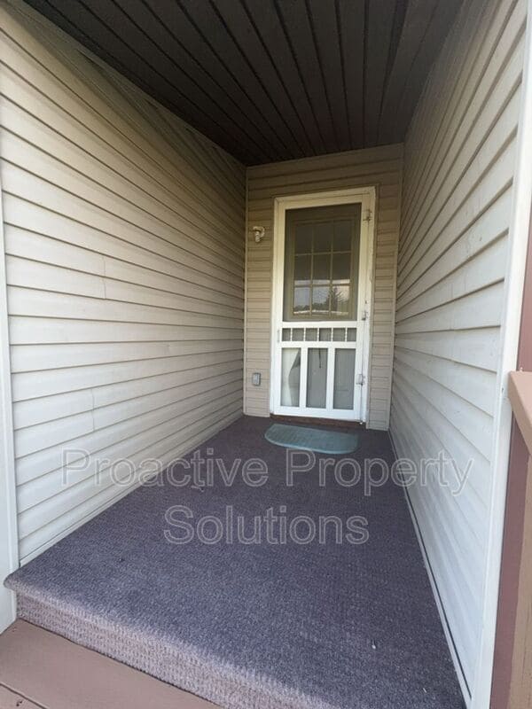 Building Photo - 415-417 17th Ave