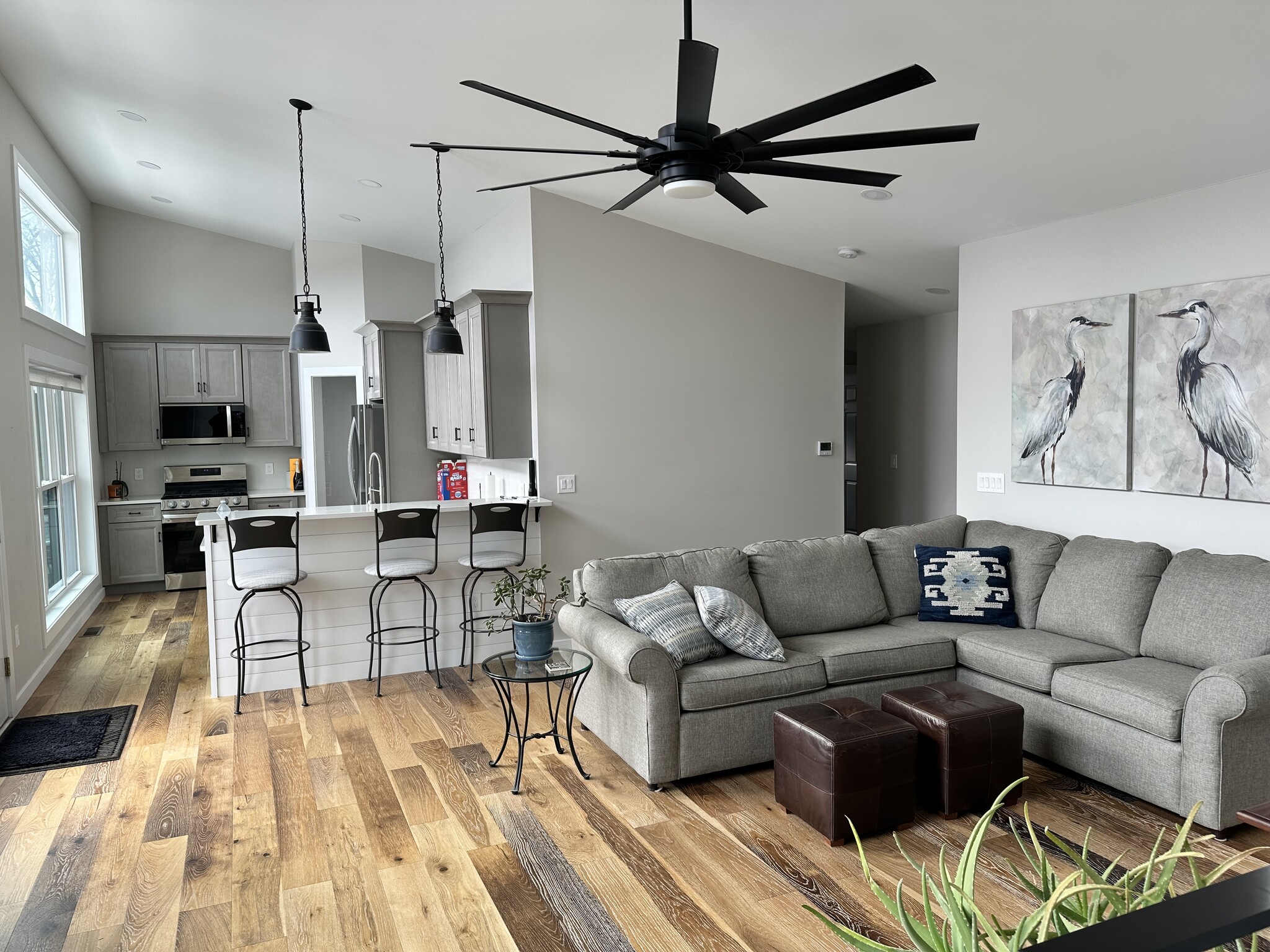 Building Photo - 43 1st St