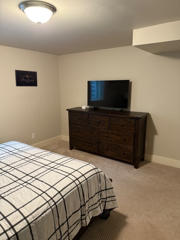 Building Photo - 15515 SE River Forest Dr
