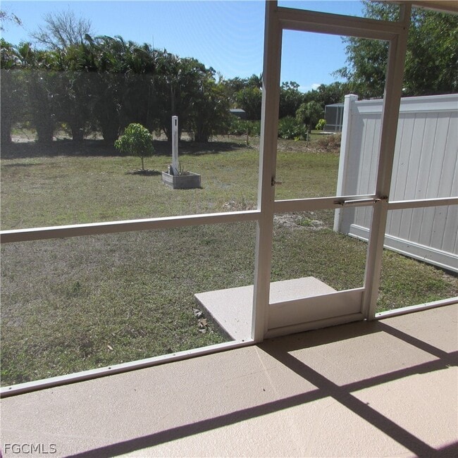 Building Photo - 5773 Marina Rd