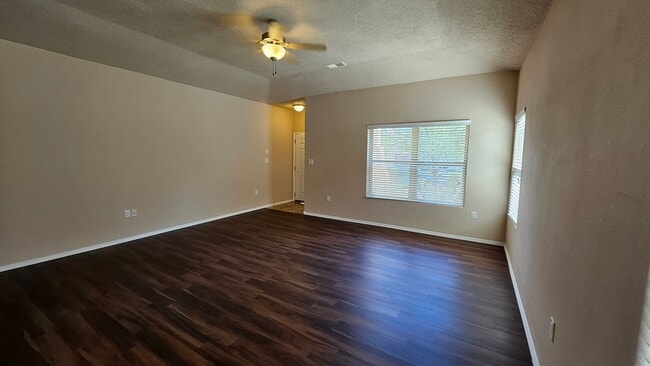 Building Photo - 5659 Cold Creek Ave NW