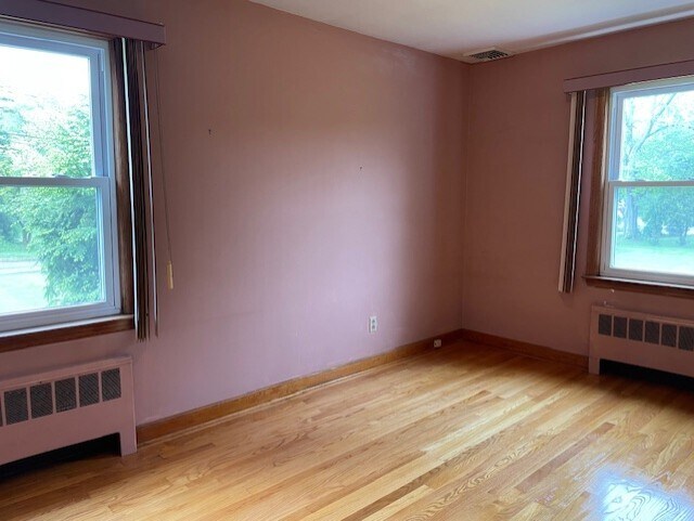 Building Photo - 171 Derby Ave