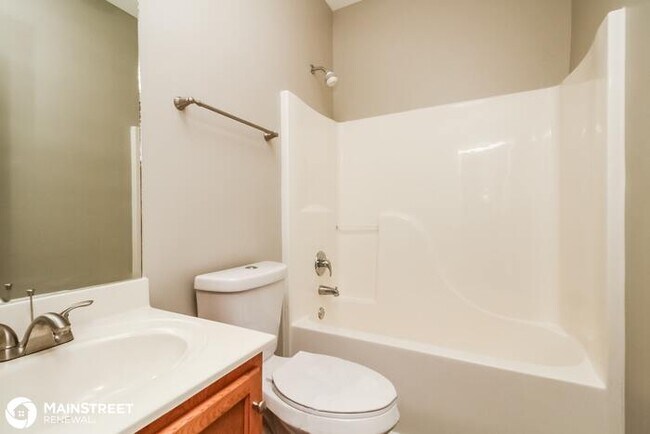 Building Photo - 246 Slow Waters Dr