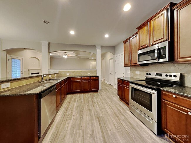 Building Photo - 302 Bronze Dr