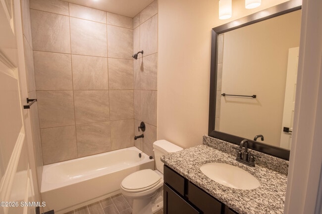 Building Photo - 4709 Elsinore Ave