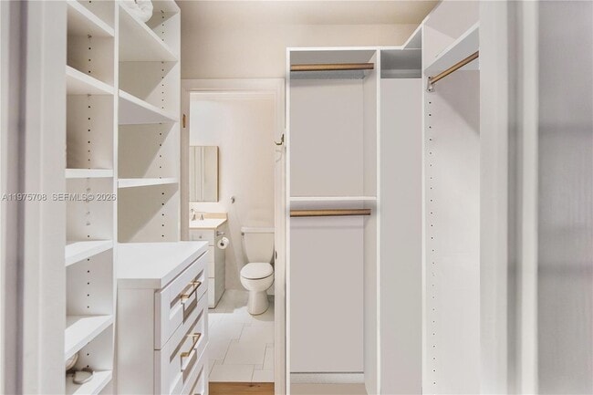 Building Photo - 16550 SW 77th Ct