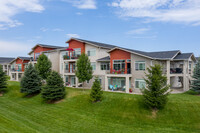 Building Photo - Courtyard at River District