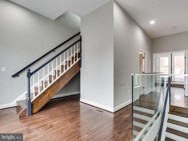 Building Photo - 1234 Euclid St NW