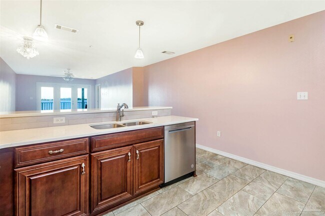 Building Photo - 1409 US-98