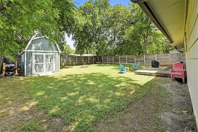 Building Photo - 9702 Oriole Dr