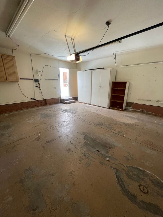 Building Photo - Spacious 2 Bed, 2 Bath House in Prestigious Coto de Caza For Rent!