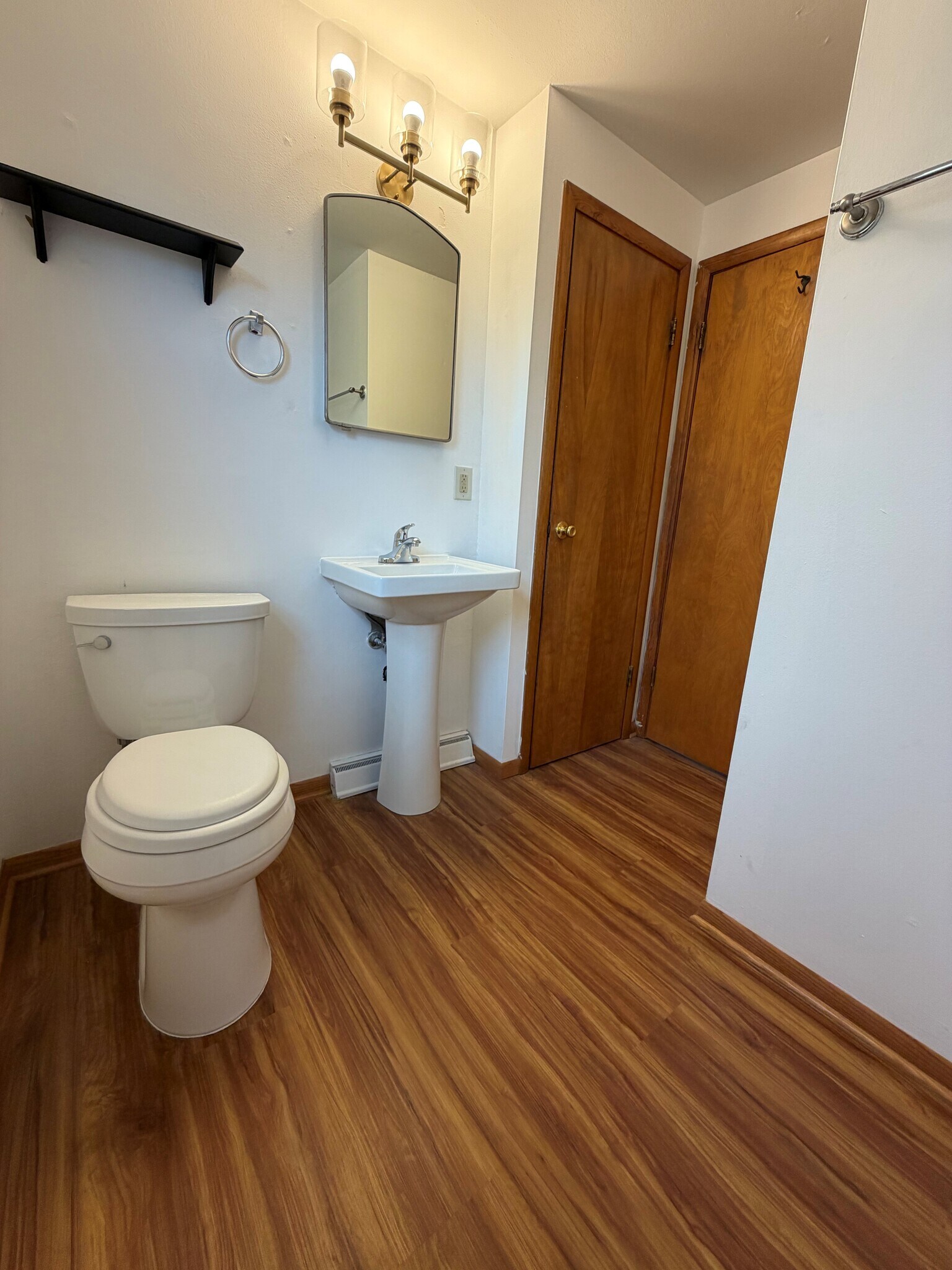 Bathroom - 3261 N 90th St