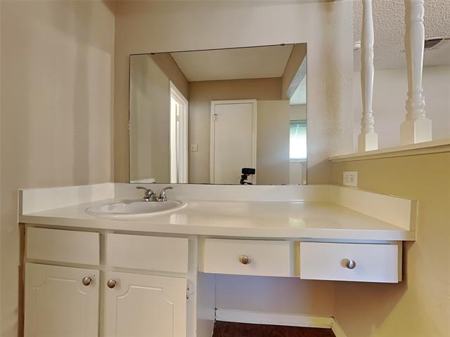 Building Photo - 6144 Mackneal Trail