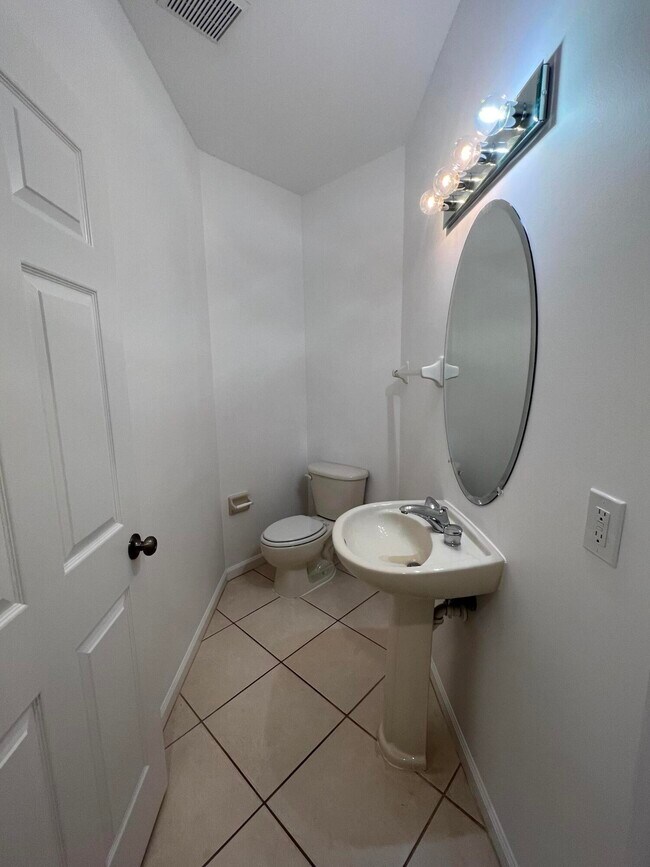 Building Photo - 8258 Mulligan Cir