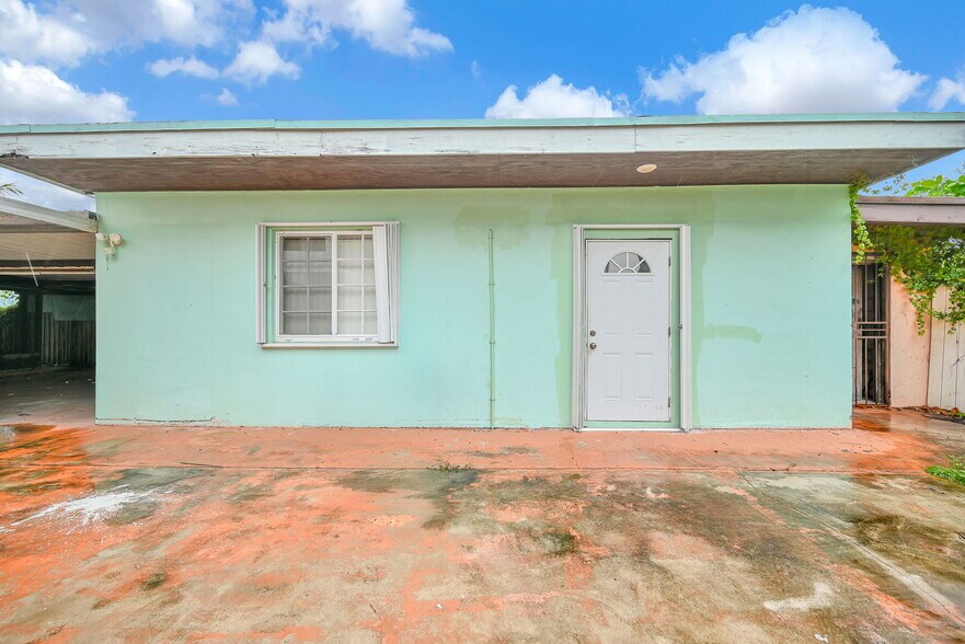 Building Photo - 81 NW 41st St