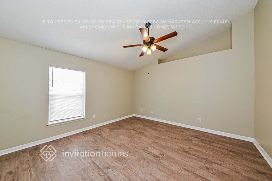 Building Photo - 4508 Stable Dr