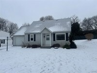 Building Photo - 3 Wills Dr