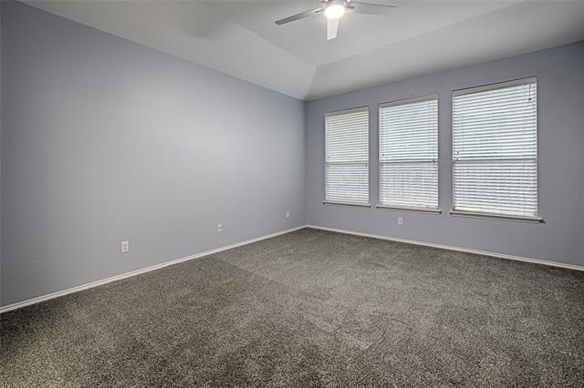 Building Photo - 502 Hickory Ln