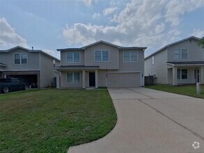 Building Photo - 316 Falling Pine Dr