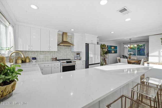 Building Photo - 149 Menendez Rd