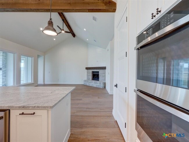 Building Photo - 505 Magan Ln