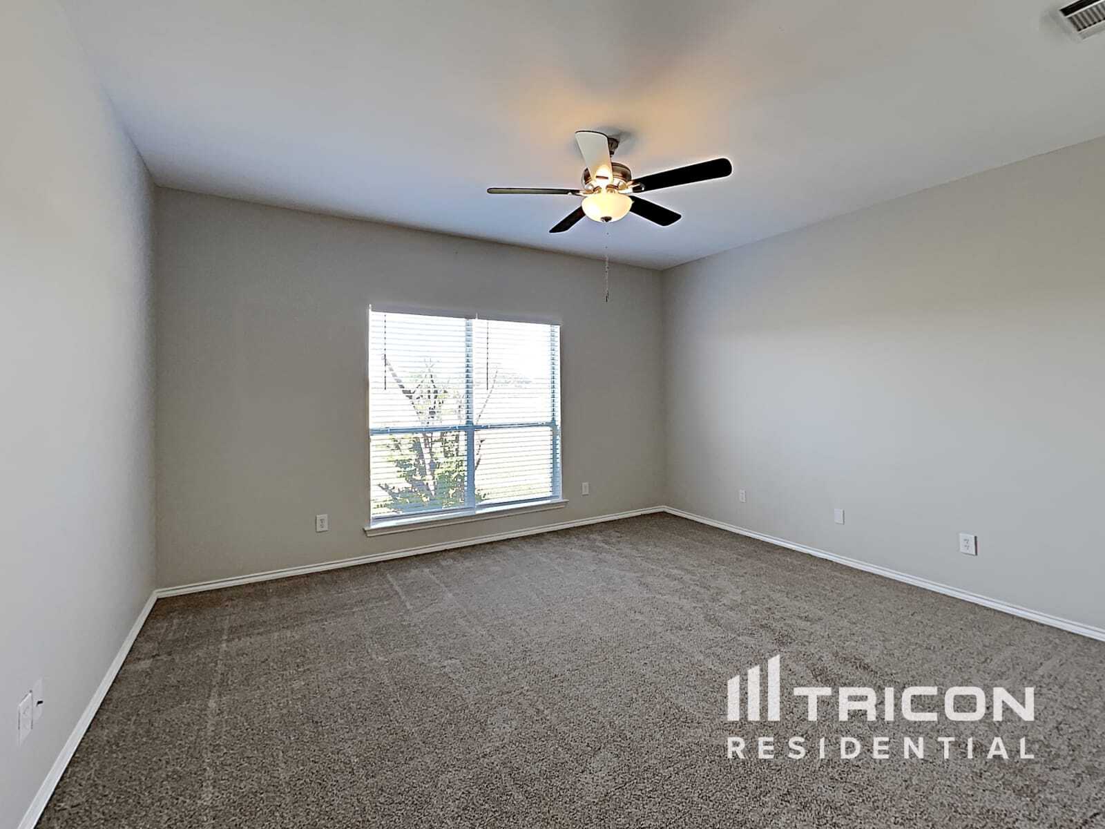 Building Photo - 1081 Treehouse Ln