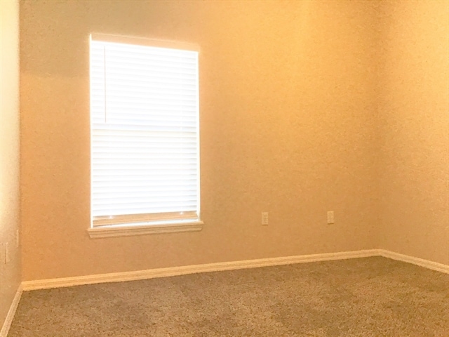 Building Photo - 7713 Rex Hill Trl