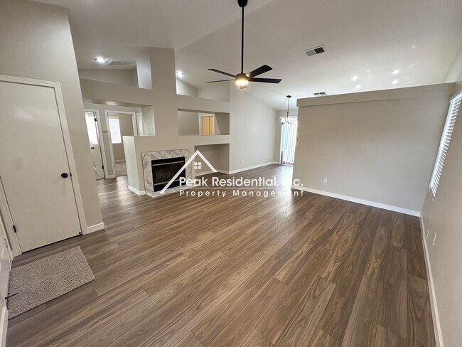 Building Photo - 10846 Basie Way