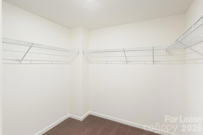Building Photo - 574 Scotch Meadows Loop