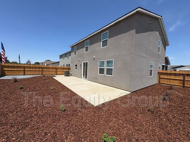 Building Photo - 4005 W Babcock Ave