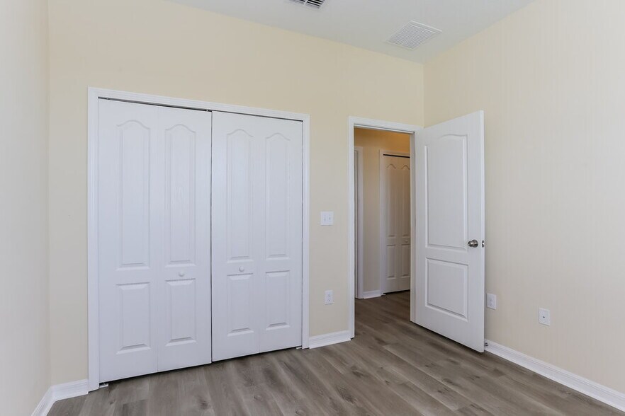 Building Photo - 2458 Dovesong Trace Dr