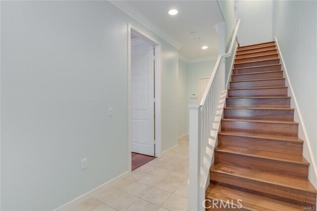 Building Photo - 713 S Azusa Ave